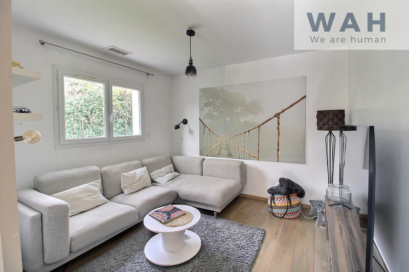 Villa - 151 m² - 6 pièces