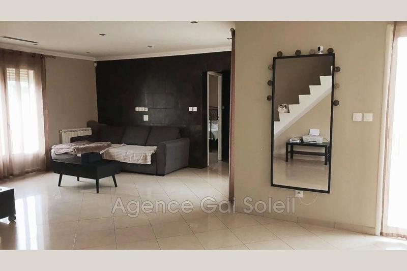 Villa - 150 m² - 5 pièces