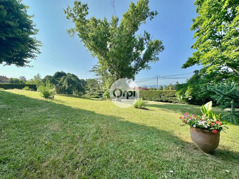 Maison - 167 m² - 6 pièces