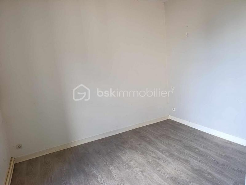 Immeuble - 247 m² - 13 pièces