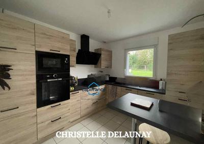 Maison - 88 m² - 5 pièces