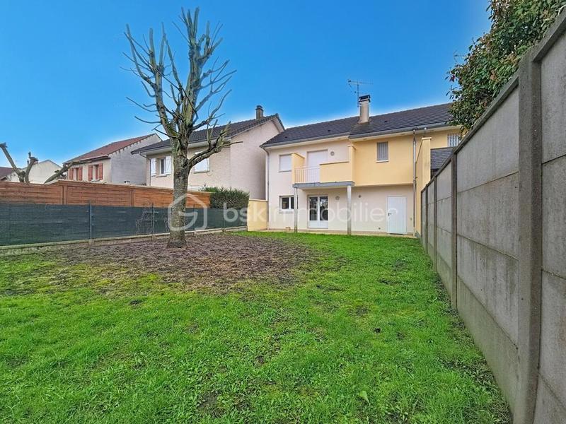 Maison - 83 m² - 4 pièces