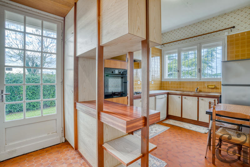 Maison - 200 m² - 6 pièces