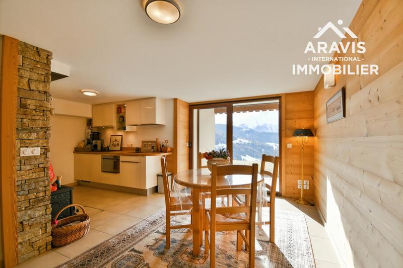 Propriété - 215 m² - 6 pièces