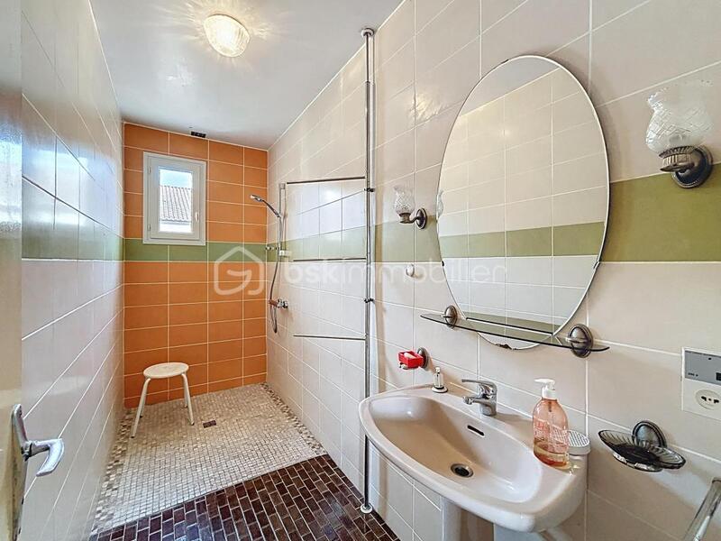 Maison - 145 m² - 6 pièces