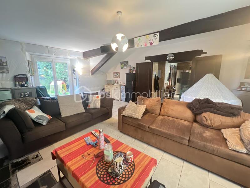 Maison - 205 m² - 7 pièces