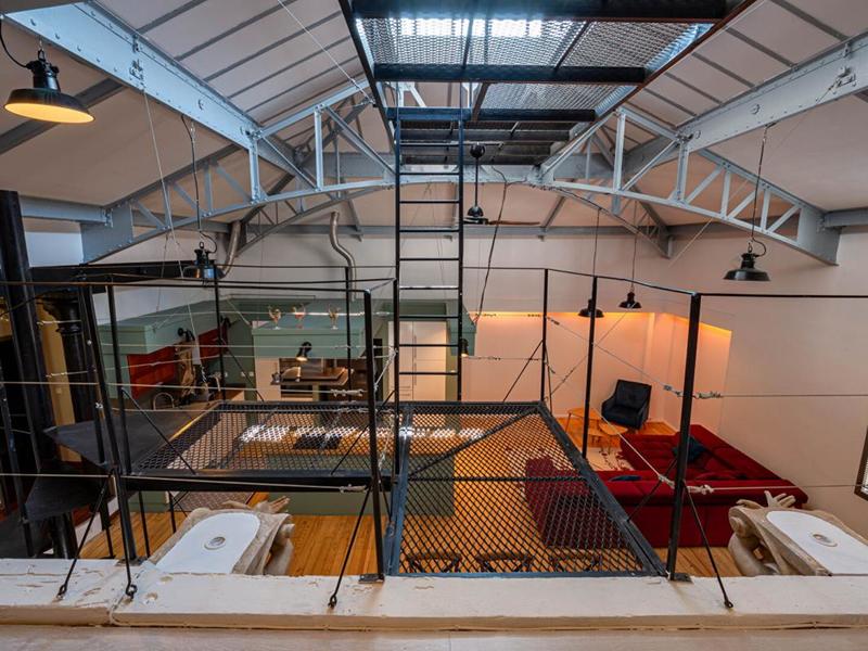 Loft - 148 m² - 3 pièces