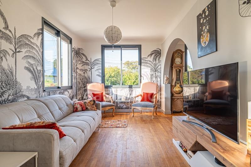 Maison - 136 m² - 6 pièces