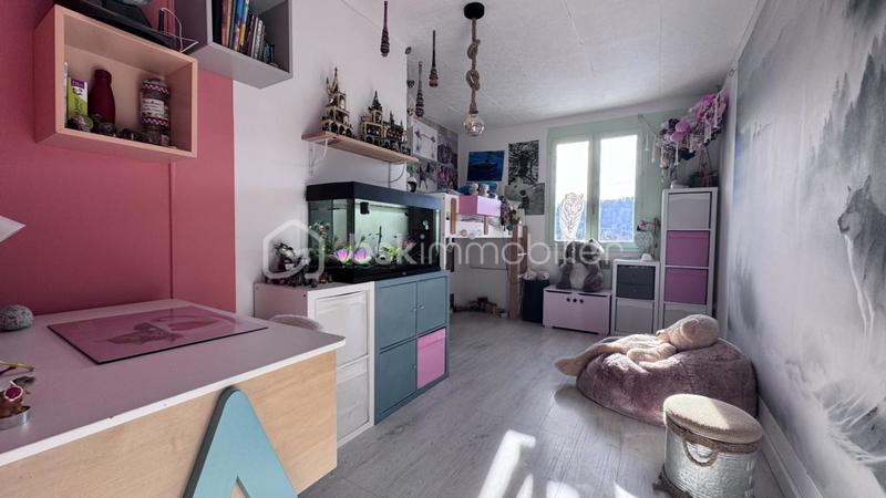 Villa - 97 m² - 6 pièces