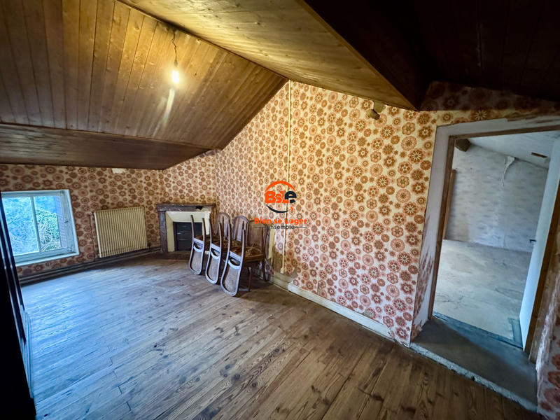 Maison - 105 m² - 4 pièces