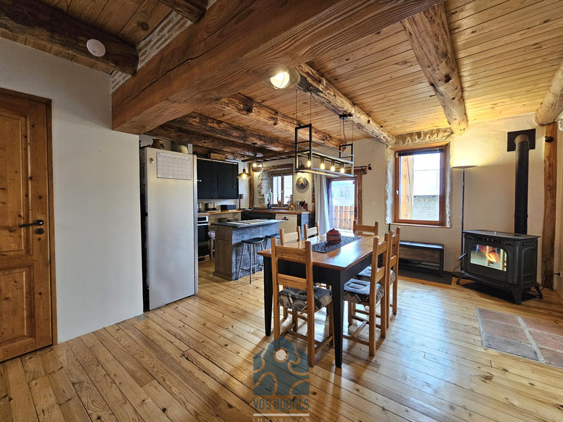 Maison - 200 m² - 5 pièces