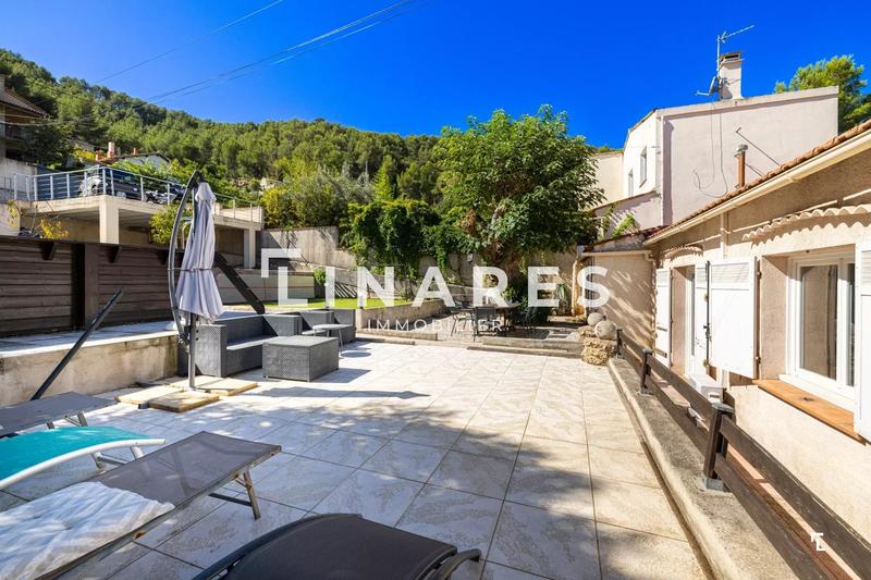 Maison - 100 m² - 4 pièces