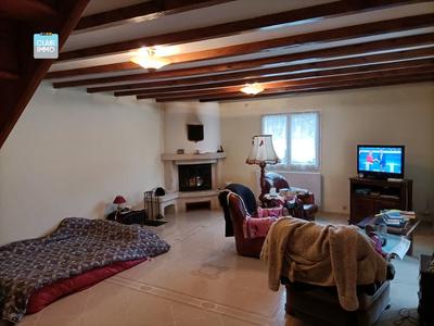 Maison - 145 m² - 4 pièces
