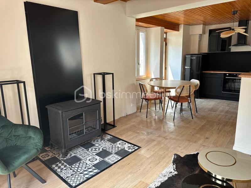 Maison - 60 m² - 4 pièces