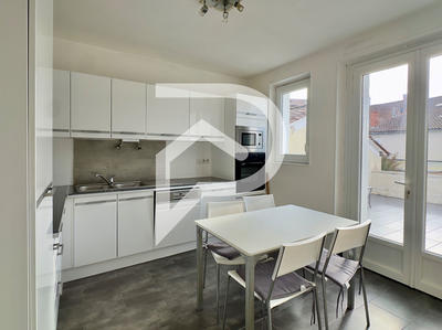 Maison - 137 m² - 5 pièces