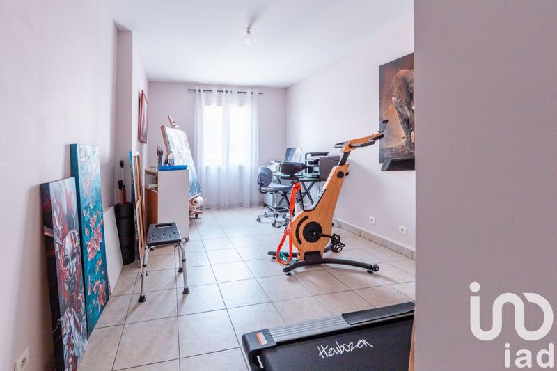 Maison - 215 m² - 8 pièces