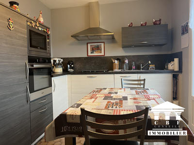 Maison - 100 m² - 4 pièces