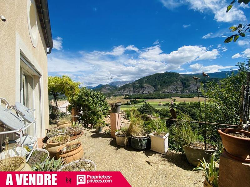 Maison - 182 m² - 5 pièces