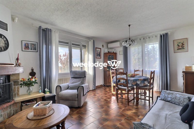 Villa - 180 m² - 6 pièces