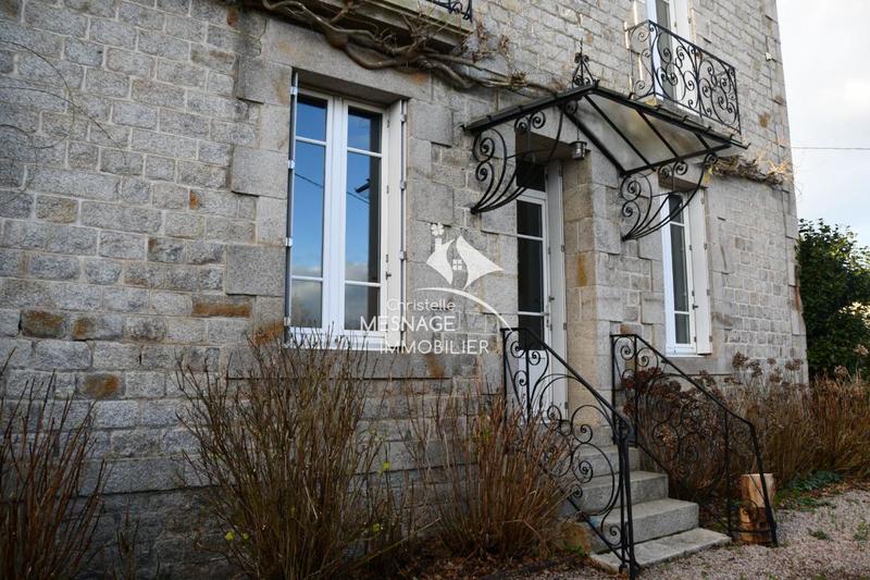 Maison en pierre - 110 m² - 5 pièces