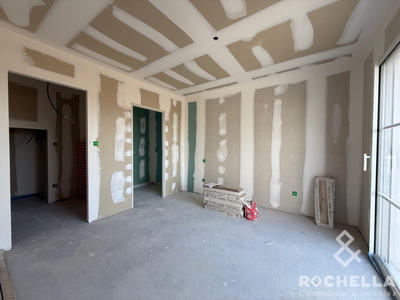 Maison traditionnelle - 148 m² - 5 pièces