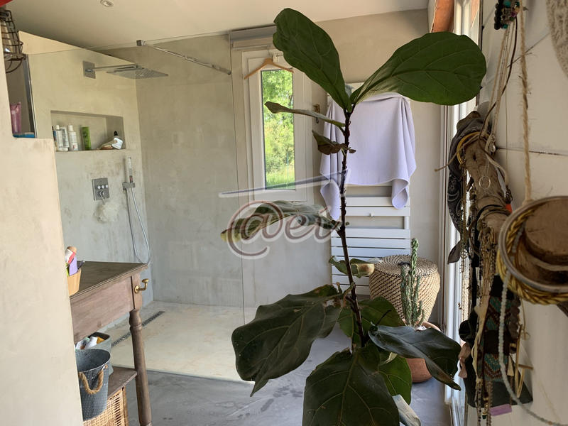 Villa - 190 m² - 6 pièces