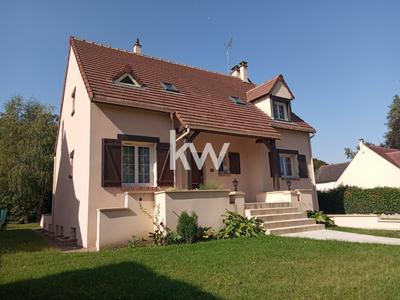 Maison - 162 m² - 8 pièces