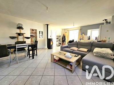 Maison - 102 m² - 5 pièces