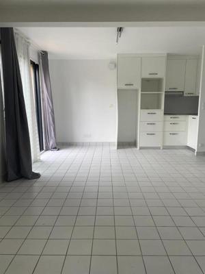 Maison traditionnelle - 86 m² - 4 pièces