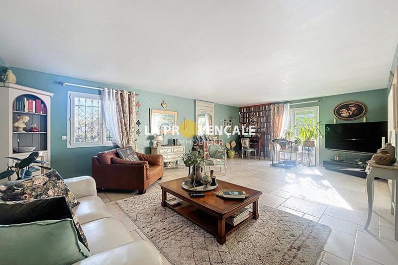 Villa - 150 m² - 4 pièces