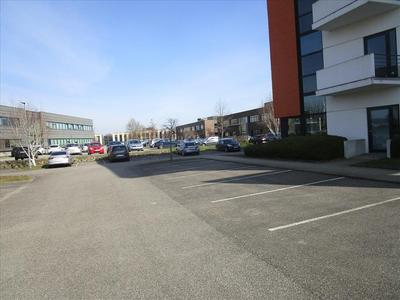 Parking / Garage - 12 m²