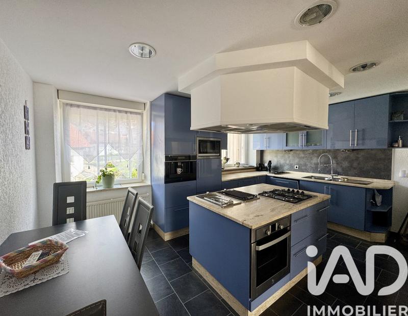 Appartement - 128 m² - 4 pièces