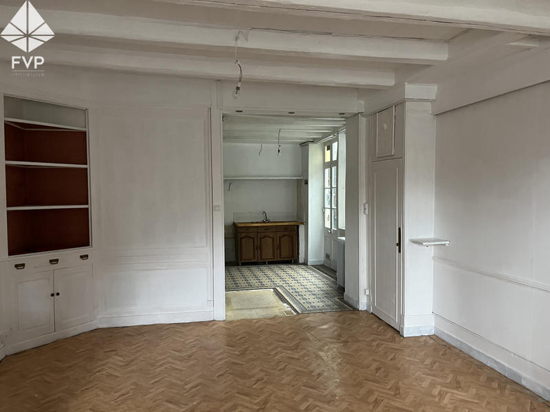 Maison - 97 m² - 6 pièces