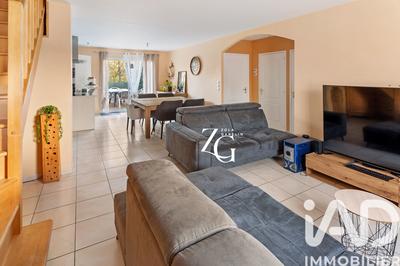 Maison - 107 m² - 6 pièces