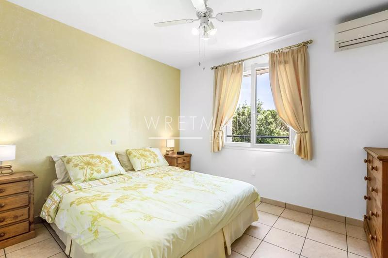 Maison - 185 m² - 7 pièces