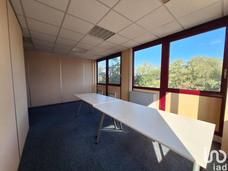 Bureau - 115 m²