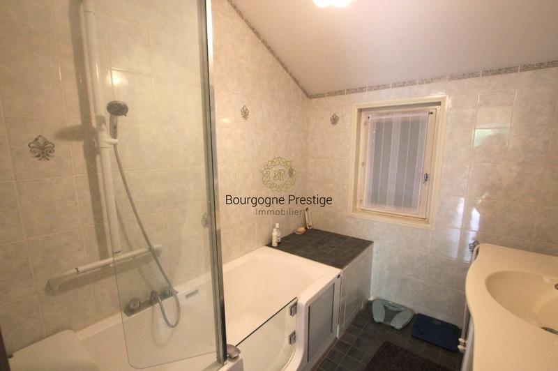 Maison de ville - 138 m² - 7 pièces