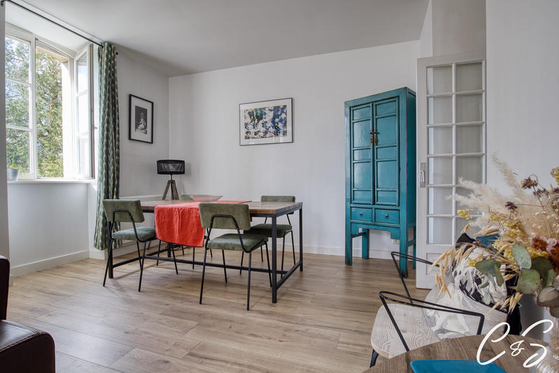 Appartement - 81 m² - 3 pièces