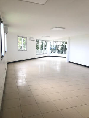 Local commercial - 67 m²