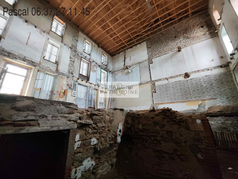 Immeuble - 300 m² - 1 pièce