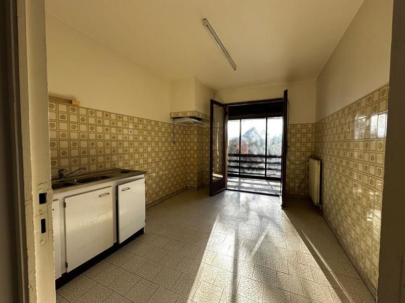 Maison - 198 m² - 7 pièces