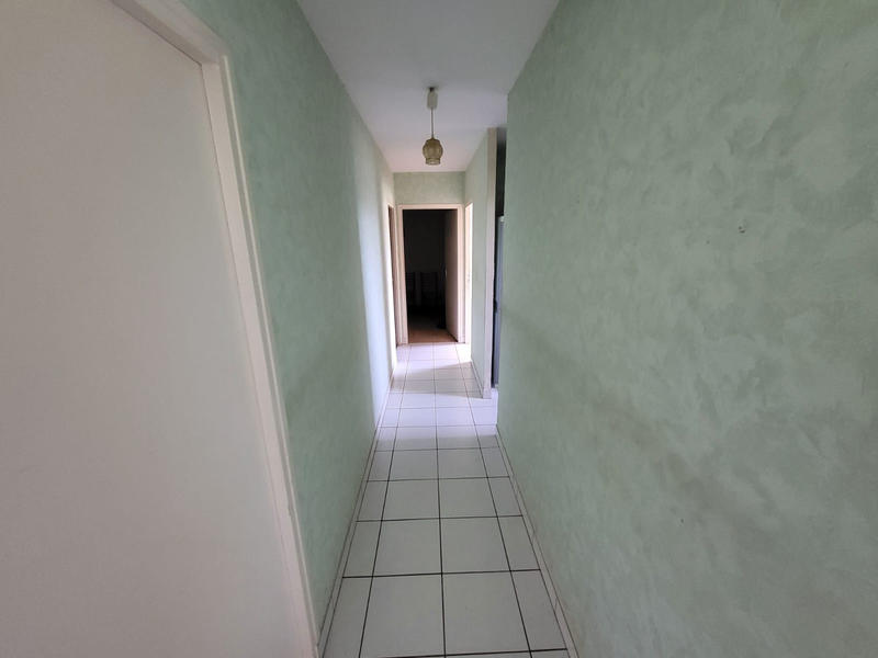 Maison - 92 m² - 5 pièces