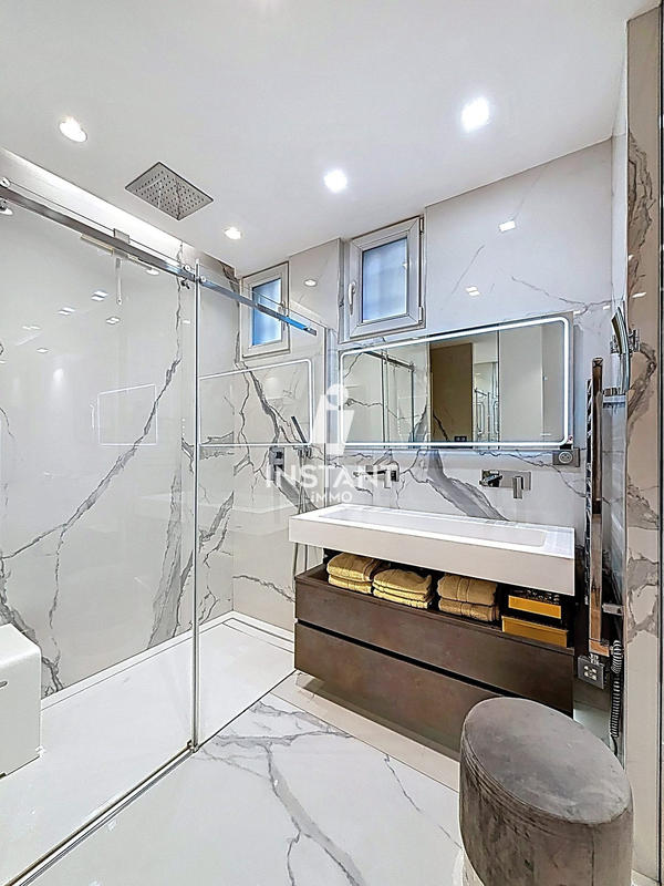 Appartement - 134 m² - 5 pièces