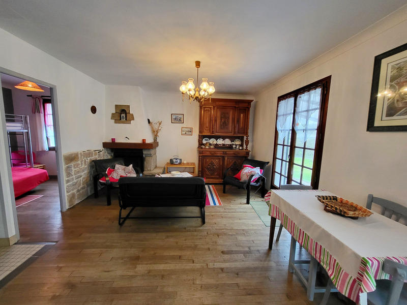 Maison - 93 m² - 5 pièces