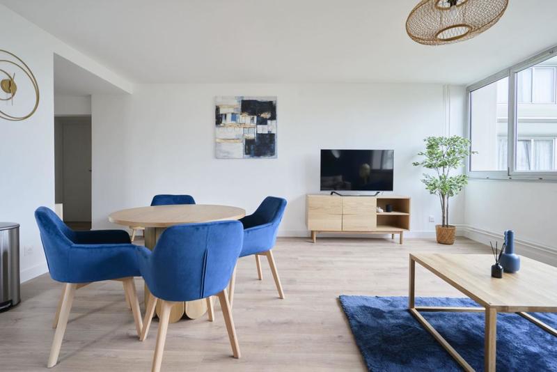 Appartement - 85 m² - 5 pièces