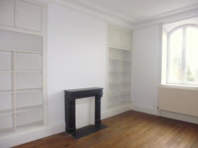 Appartement - 135 m² - 5 pièces