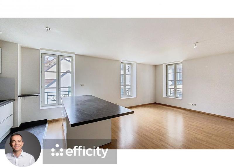 Appartement - 94 m² - 4 pièces