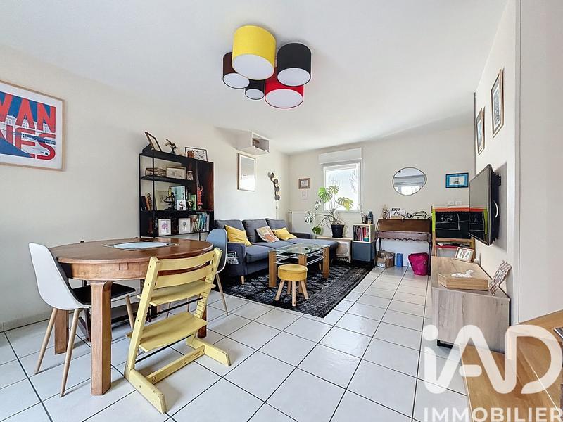 Maison - 93 m² - 4 pièces