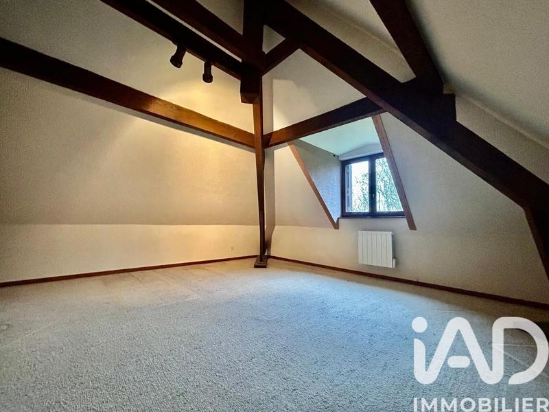 Maison - 186 m² - 7 pièces