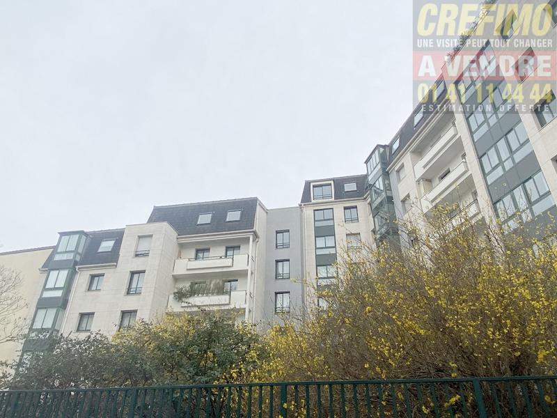 Appartement - 95 m² - 4 pièces